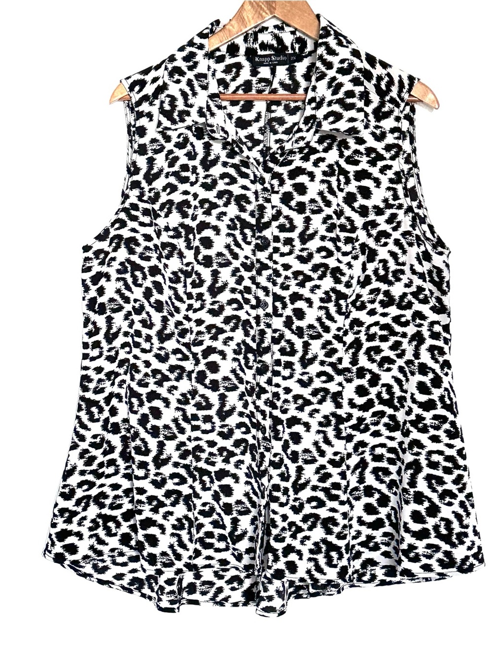 Knapp Studio Plus Shirt Women’s 2X Leopard Button Up Sleeveless Lightweight Top
